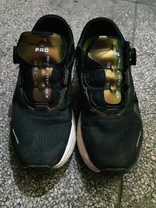 Redtape Pro Running Shoes