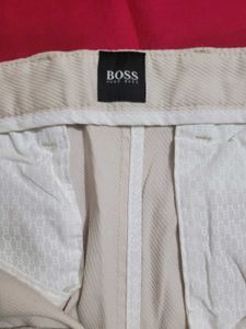 off white Casual Pants