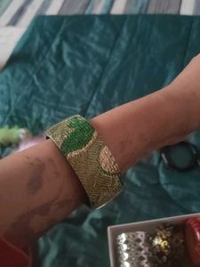 Set Of Bangles