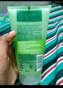 Simple Refreshing Facial Wash used 3 time
