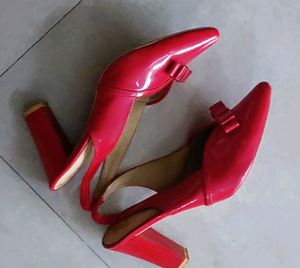 Red Bow Heels🥰🧯