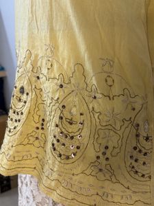 Prettiest Y2K Style Top