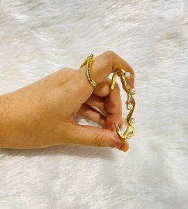 Anti Tarnish Pearl Kada