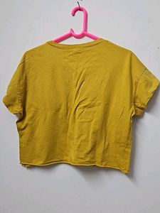 Forever 21 Cropped Tshirt