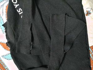 Black Long Sleeve Top