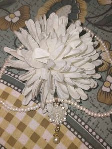 Pearl Hair Accessory