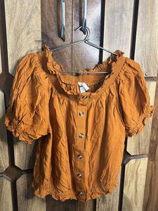 H&M Off shoulder top