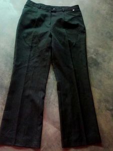 Striped mid rise bootcut formal trousers
