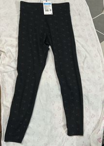 NEW Nike All-Over Print Tights