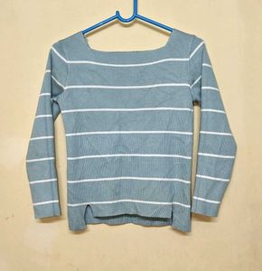 👕 Stripped | Top