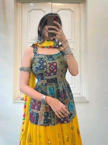 Stylish Lehenga Choli Set