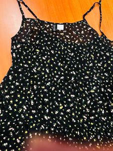 Women stylist crop top