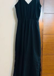 Elegant Black Maxi Dress