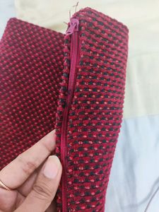 6 Cushion Covers In Mint Condition
