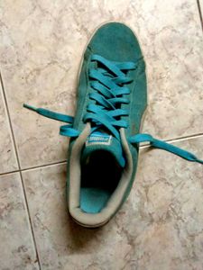 Puma Sneakers