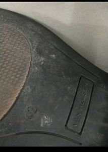 Van Heusen Leather Oxfords