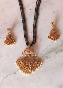 Black Bead Mangalsutra With Locket And Earrings