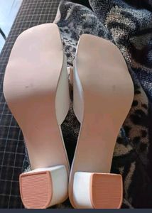 Free Delivery New Heels Price Drop!!!