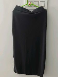 Elegant Black Skirt