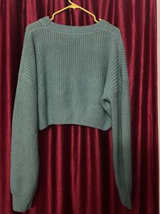 Stylish Cropped Knit Cardigan