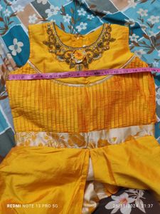 Girl&#39;s Beautiful Gown..