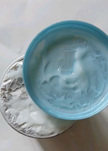 Pond&#39;s Hydra Miracle Hyaluronic Gel