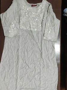 Embroidered Grey Kurta