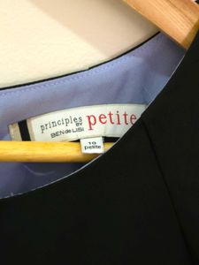 Chic Sleeveless Two-Tone Top