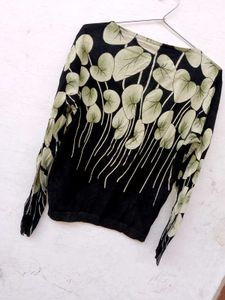 Flower 🌸 Top  For Semi Winter ❄️