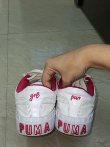 Authentic Puma Sneakers