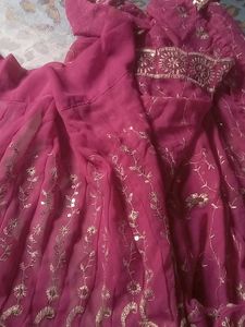 Sarre Lehenga