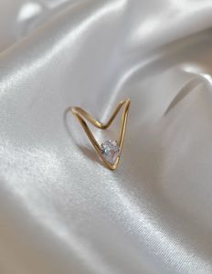 V-shaped Ring Anti-tarnish