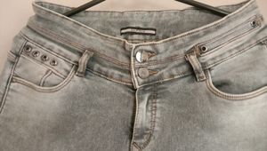 New Grey Zola jeans(***unused***)