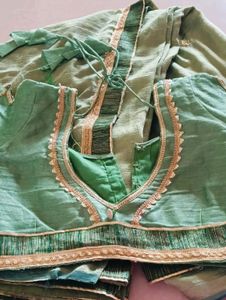 Silk saree With Resham And Jari Embroidery