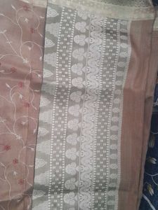 New Beautiful Saree With Blouse (Blouse Size 32 Xs