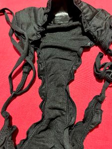 H&amp;M Black Lace Bikini Panty