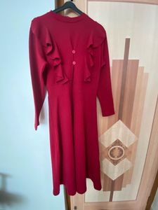 Elegant Red Ruffle Dress