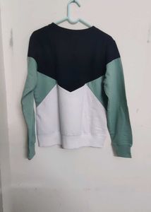 Tokyo Talkies Women Black And Green Sweatshirt