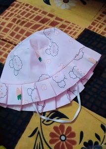 Baby Girl&#39;s Hat