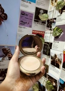 Lakme 9to5 Powerplay Priming Powder Foundation