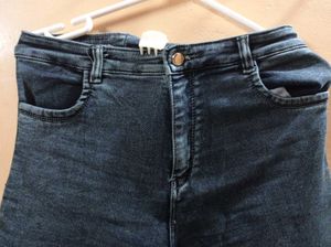 Stylish Denim Jeans – Preloved but Premium Quality