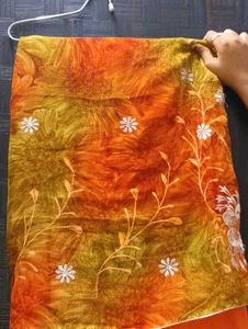 Combo Of 8 Premium Sarees With Blouse