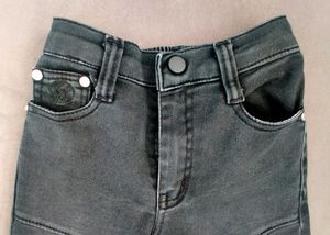 Black Kids Denim Jeans 👖 - Stretchable