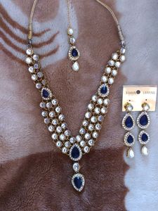 Elegant Necklace Set