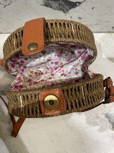 White Flower Cute Jute Bag