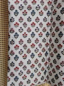 Floral Sleeveless Bandi