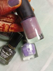 Nail Polis