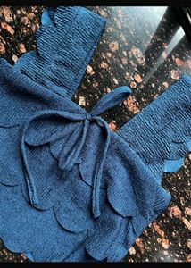 Cute cutwork blue top