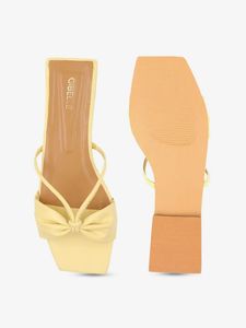 new and unused Cute Yellow Bow Sandals