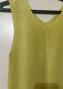 Sleeveless Knit Top